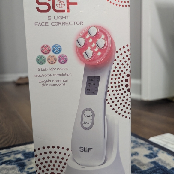 LF 5 Light Face Corrector - White